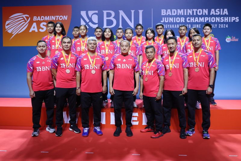 Podium_juara_005703_Indonesia